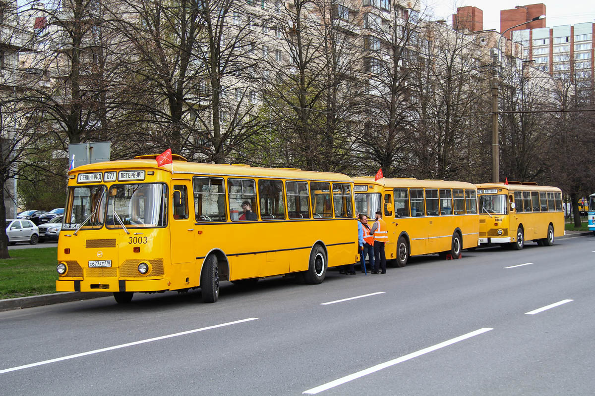 Санкт-Петербург — III Петербургский парад ретро-транспорта 21 мая 2017 г.