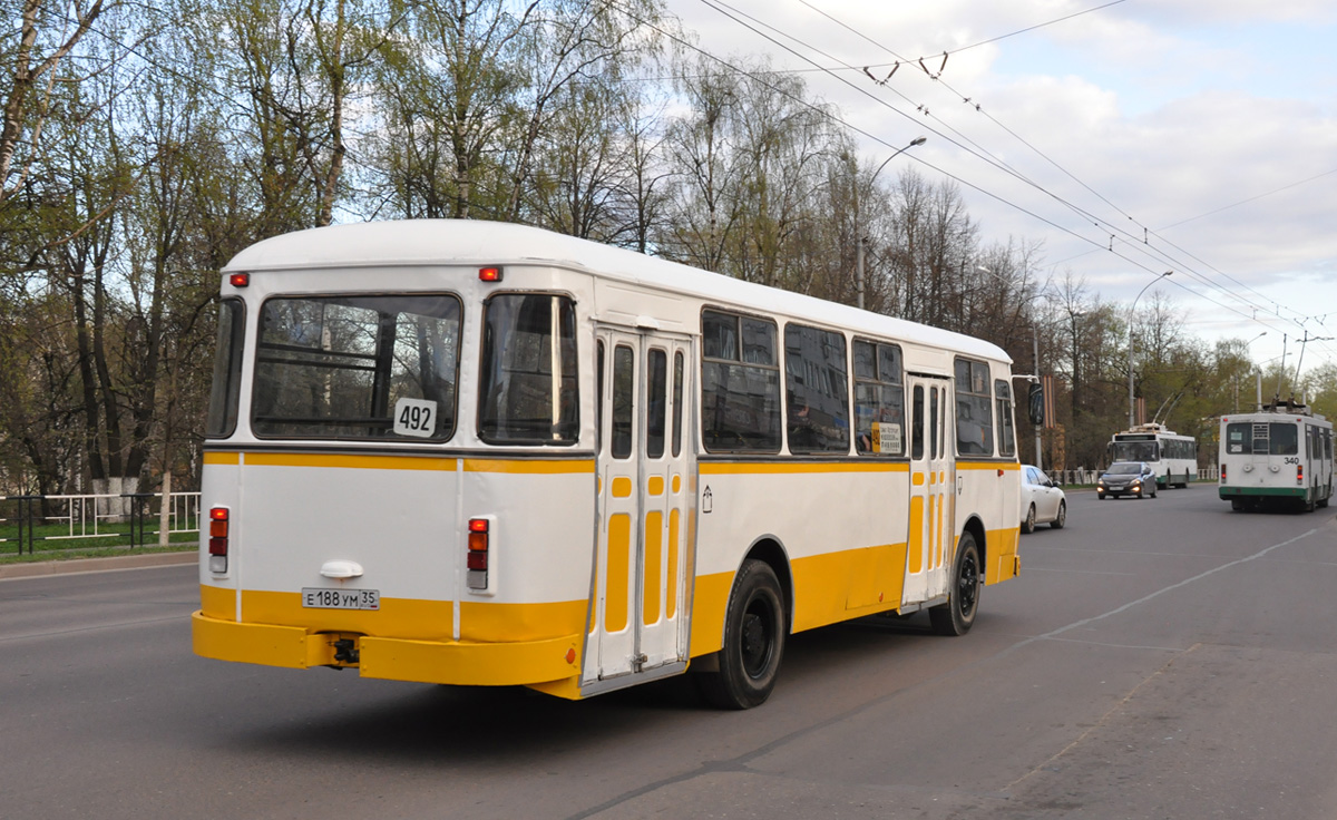 Vologda region, LiAZ-677M (BARZ) # Е 188 УМ 35