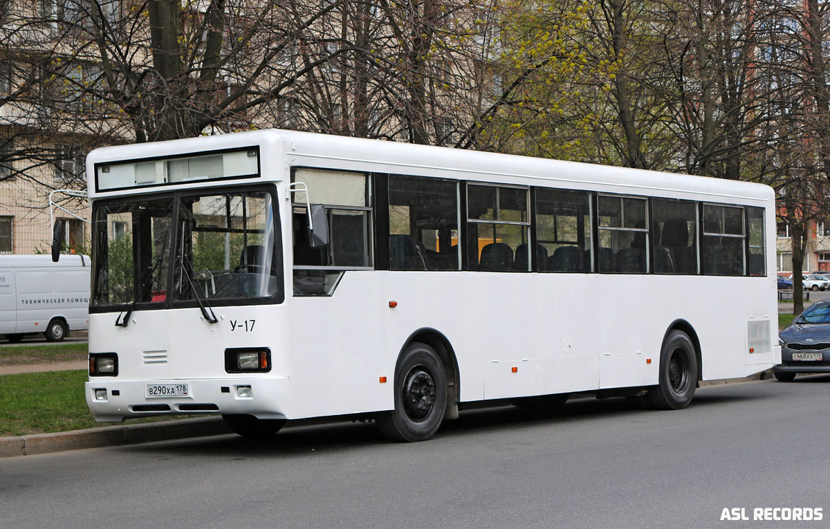 Санкт-Петербург, Волжанин-52701-10-02/22 № У-17; Санкт-Петербург — III Петербургский парад ретро-транспорта 21 мая 2017 г.