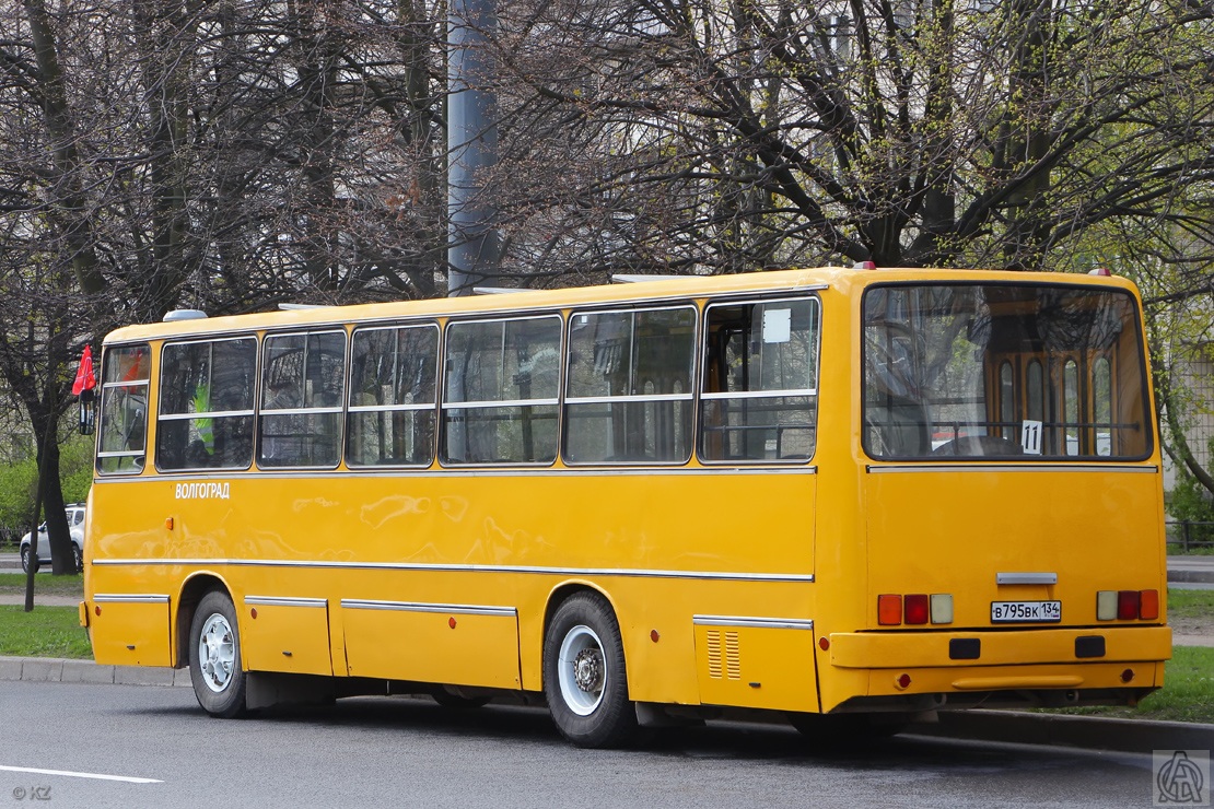 Волгоградская область, Ikarus 260.50 № В 795 ВК 134; Санкт-Петербург — III Петербургский парад ретро-транспорта 21 мая 2017 г.