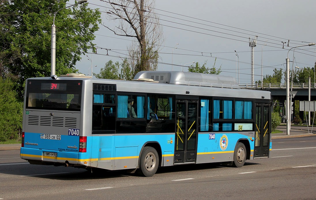 Алматы, Yutong ZK6118HGA № 7040