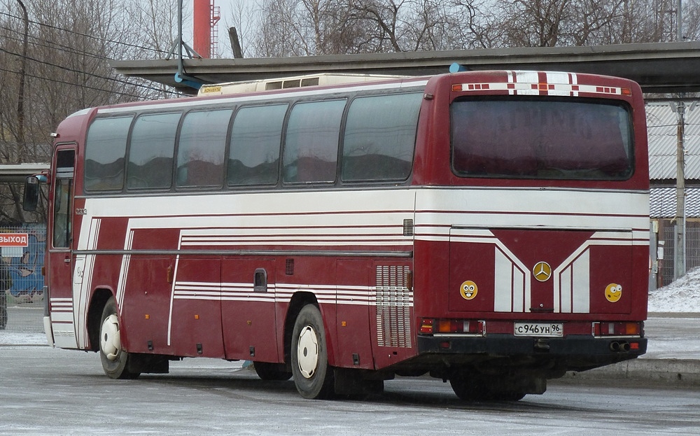 Szverdlovszki terület, Mercedes-Benz O303-15RHD sz.: С 946 УН 96