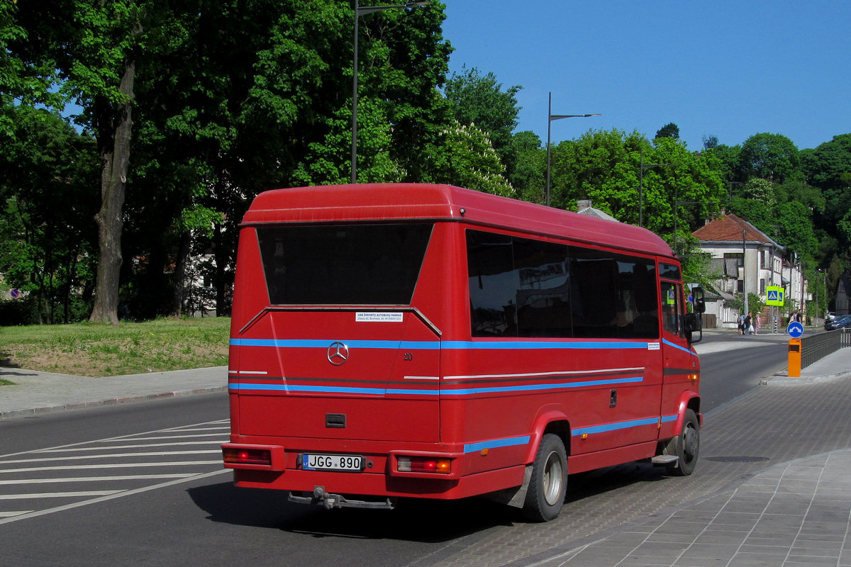 Lithuania, Mercedes-Benz Vario 814D # JGG 890