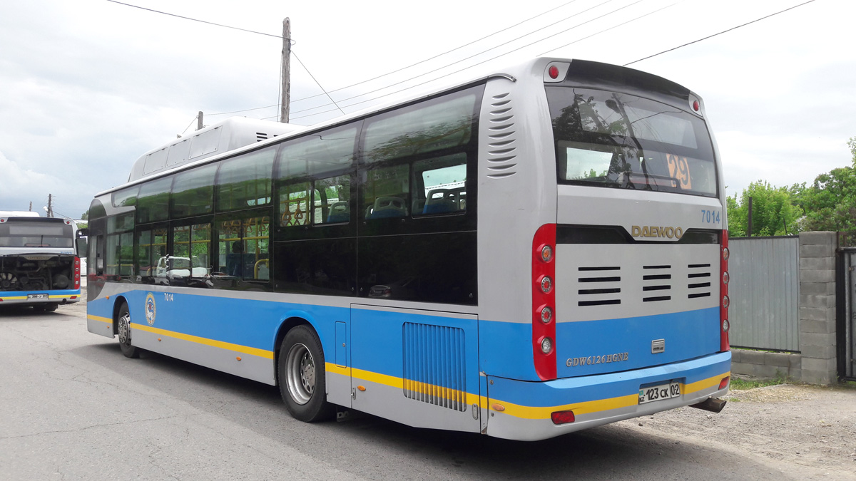 Алматы, Guilin Daewoo GDW6126CNG (СемАЗ) № 7014