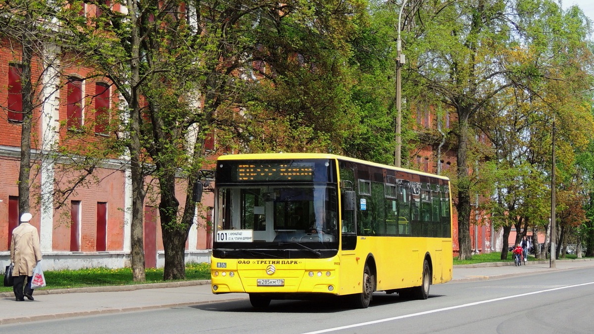 Санкт-Петербург, Golden Dragon XML6125CR № В 285 КМ 178