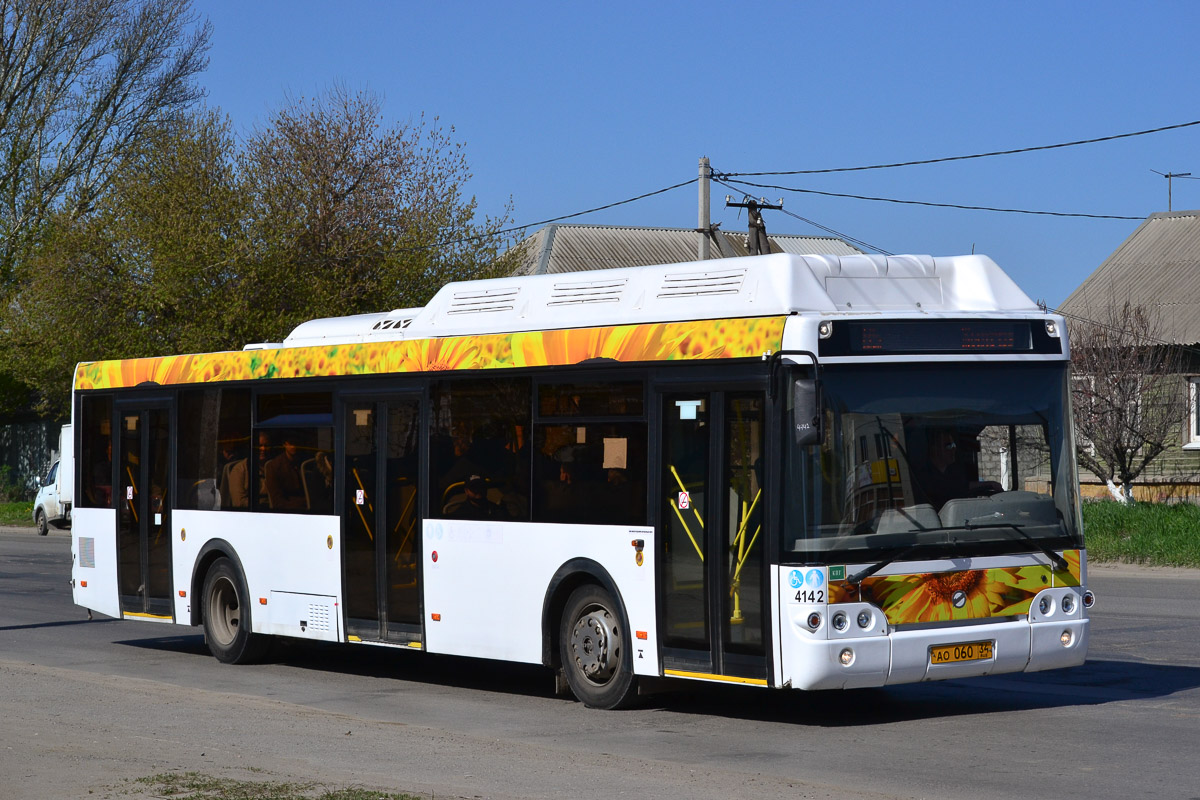 Волгоградская область, ЛиАЗ-5292.67 (CNG) № 4142