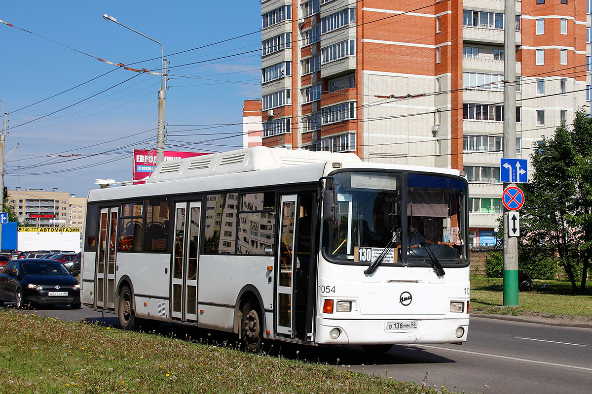 Penza region, LiAZ-5256.57 № О 138 ММ 58