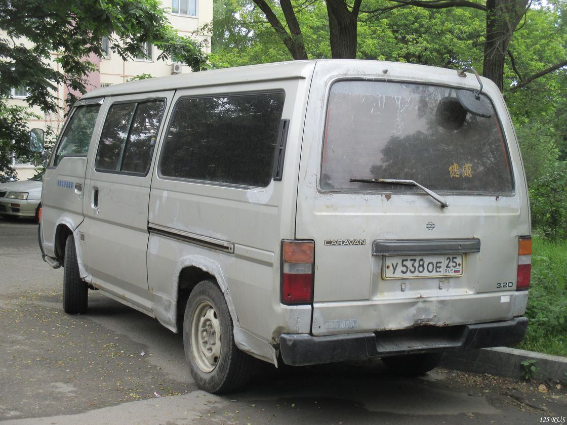 Приморский край, Nissan Caravan № У 538 ОЕ 25