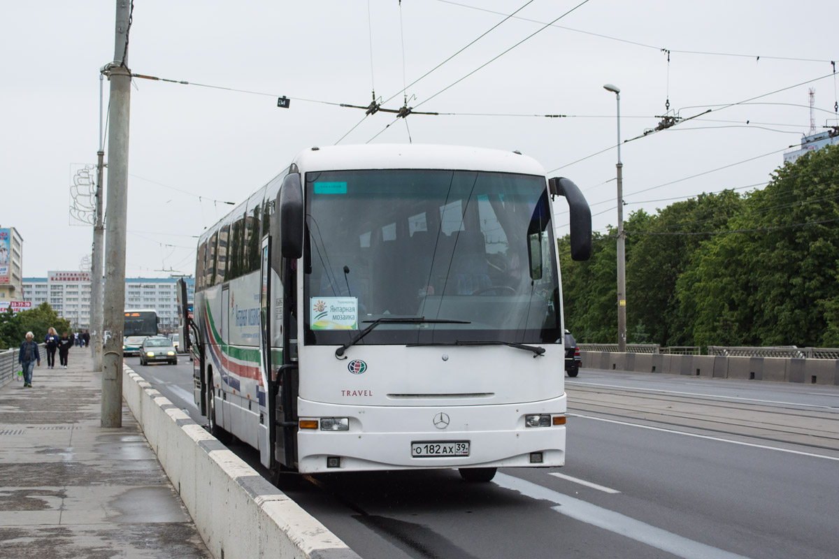 Kaliningrad region, Autosan A404T Cezar № О 182 АХ 39