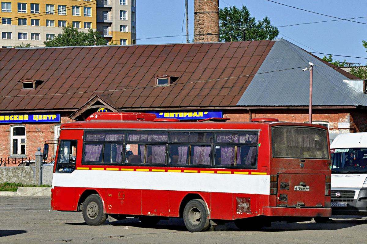 Алтайский край, Kia AM818 Cosmos № А 786 НК 22