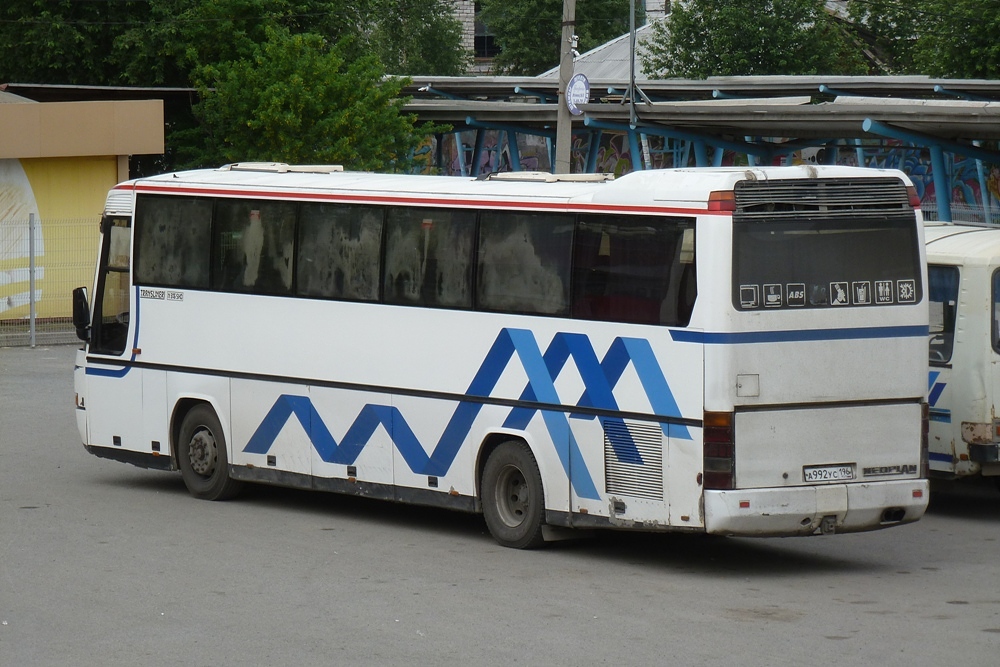 Sverdlovsk region, Neoplan N316SHD Transliner # А 992 УС 196
