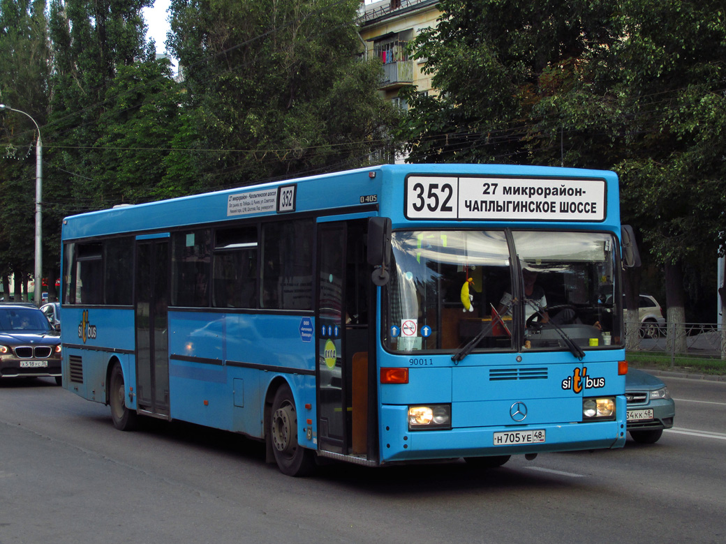 Lipetsk region, Mercedes-Benz O405 # Н 705 УЕ 48 — Φωτογραφία — Μεταφορά με  λεωφορείο