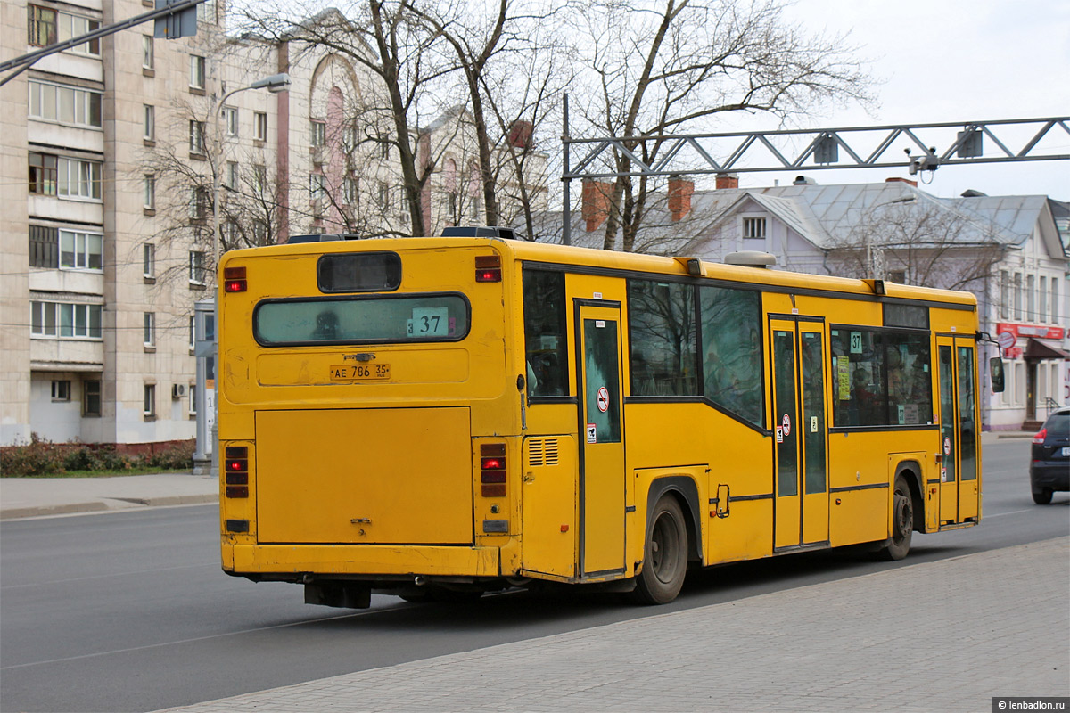 Вологодская область, Scania CN113CLL MaxCi № АЕ 786 35