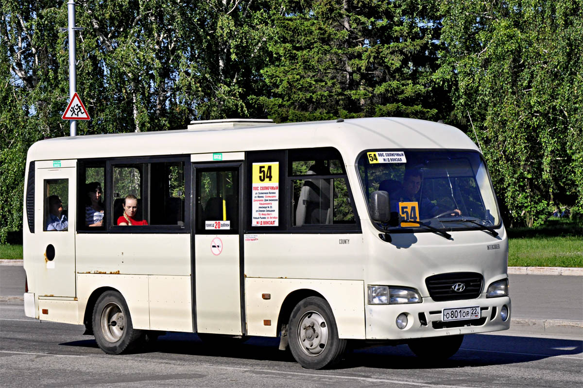 Алтайский край, Hyundai County SWB (РЗГА) № О 801 ОР 22