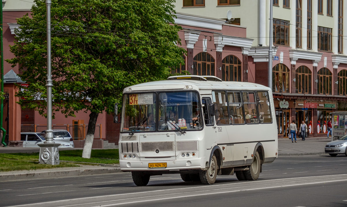 Кемеровская область - Кузбасс, ПАЗ-32053 № 252