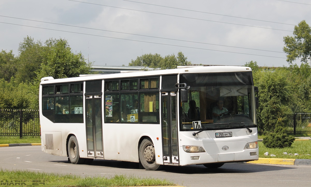 Восточно-Казахстанская область, Guilin Daewoo GDW6120HG (СемАЗ) № 255 AH 16