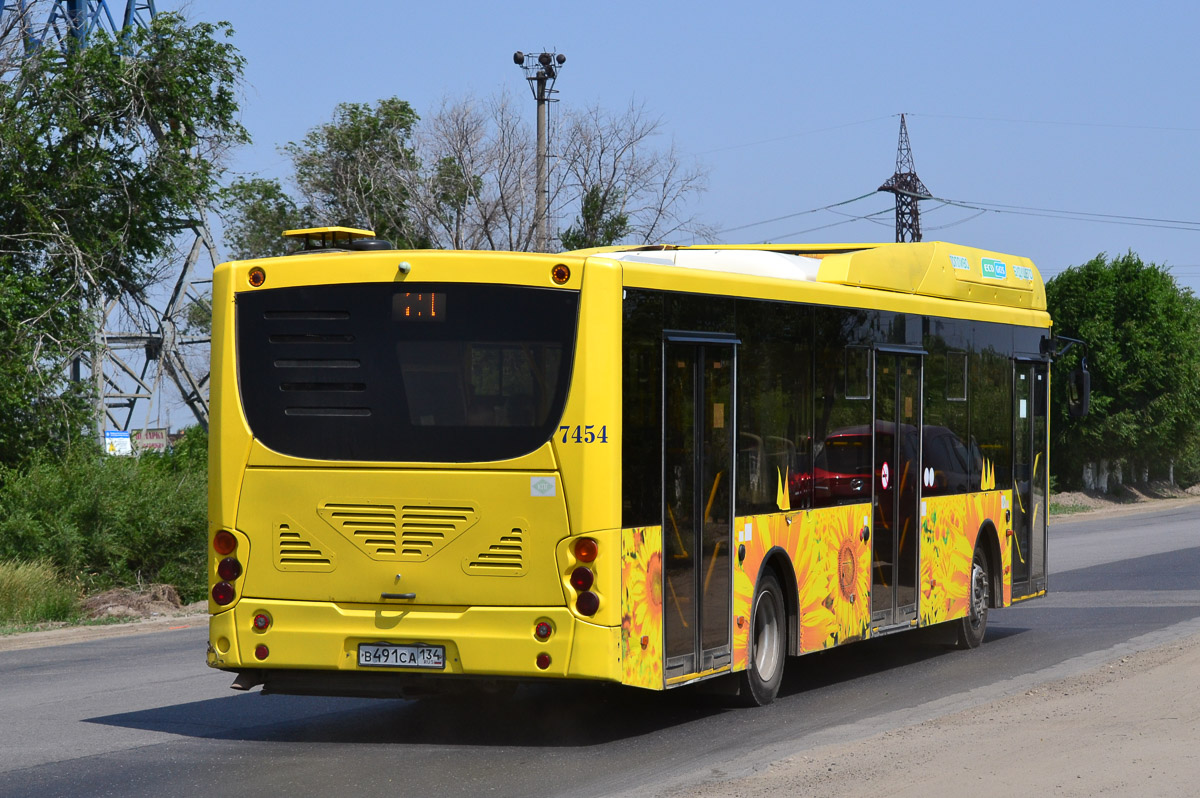 Волгоградская область, Volgabus-5270.G2 (CNG) № 7454