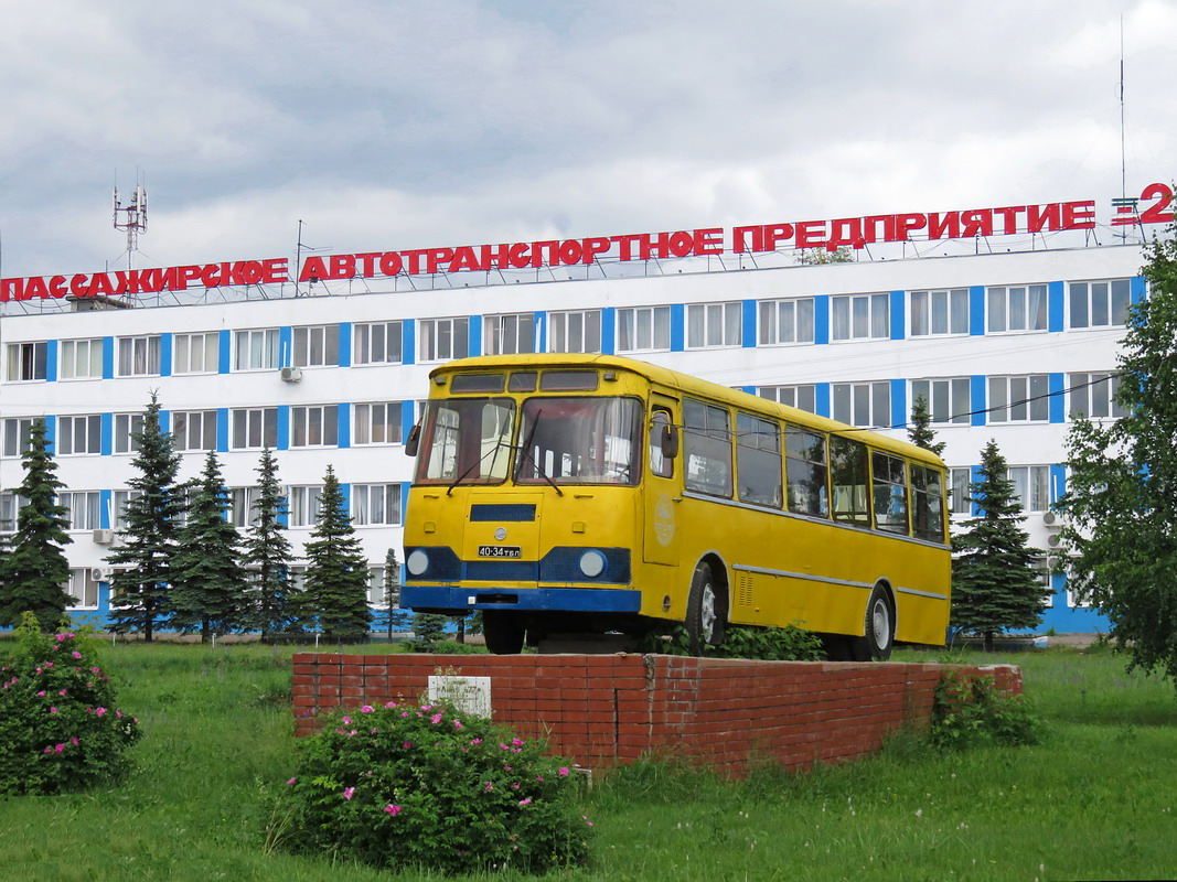 Tatarstan, LiAZ-677M Nr 02001