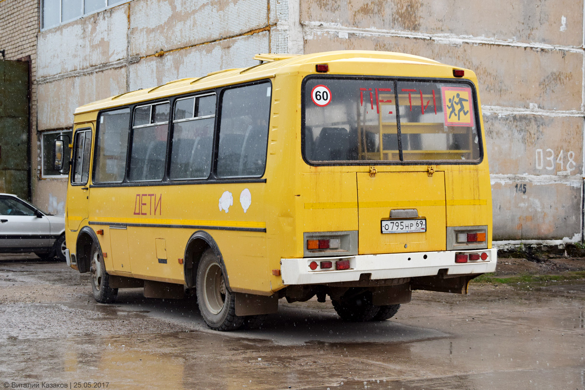 Тверская область, ПАЗ-32053-70 № О 795 НР 69