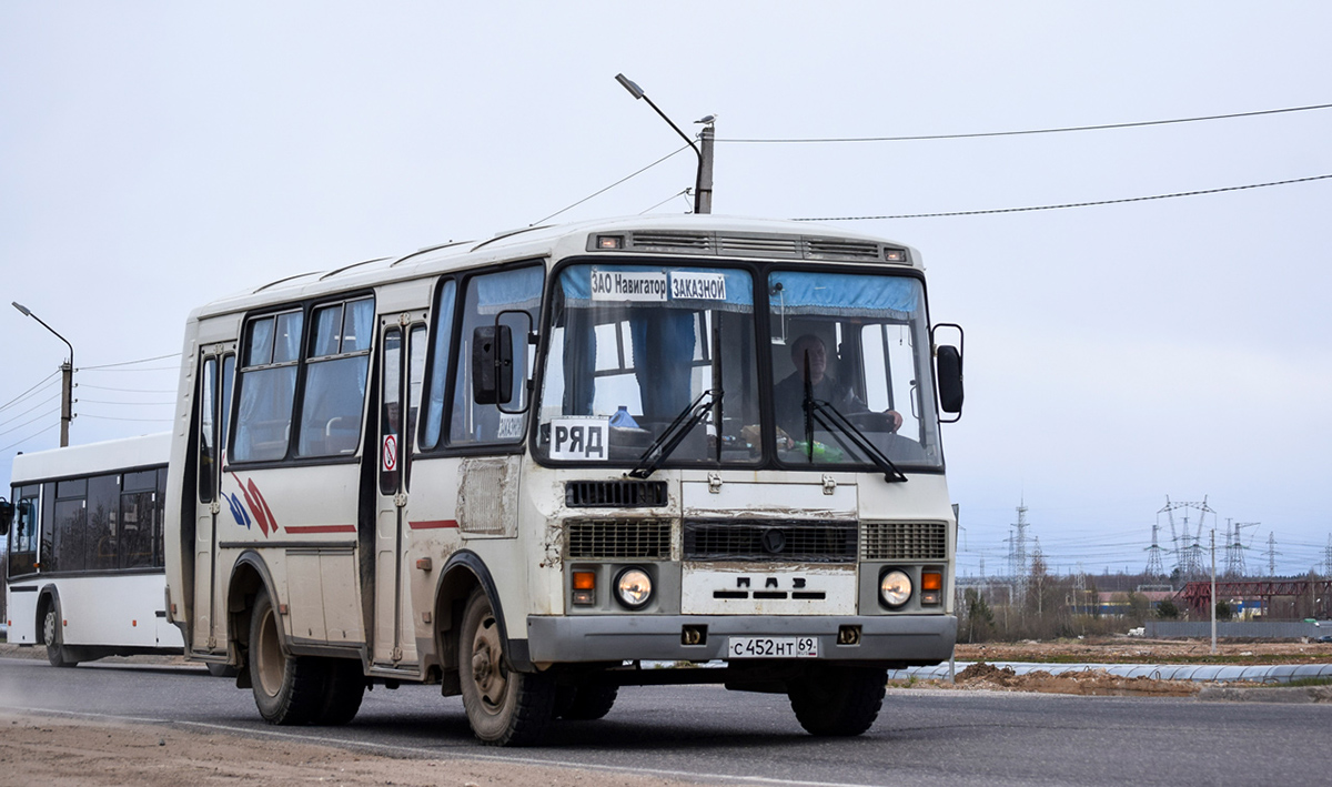 Тверская область, ПАЗ-32054 № С 452 НТ 69