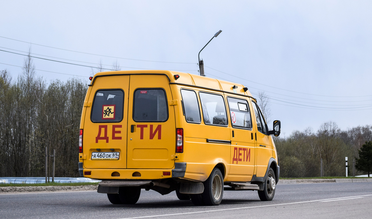 Tverská oblast, GAZ-322132 (XTH, X96) č. А 460 ОК 69