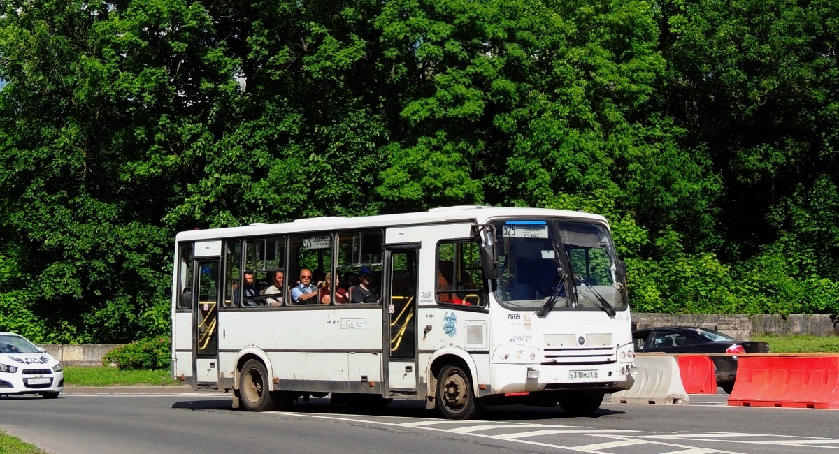 Ленинградская область, ПАЗ-320412-05 № 7669