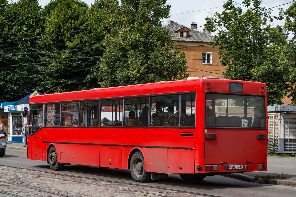 Kaliningrad region, Mercedes-Benz O405 Nr. Р 985 ХО 39