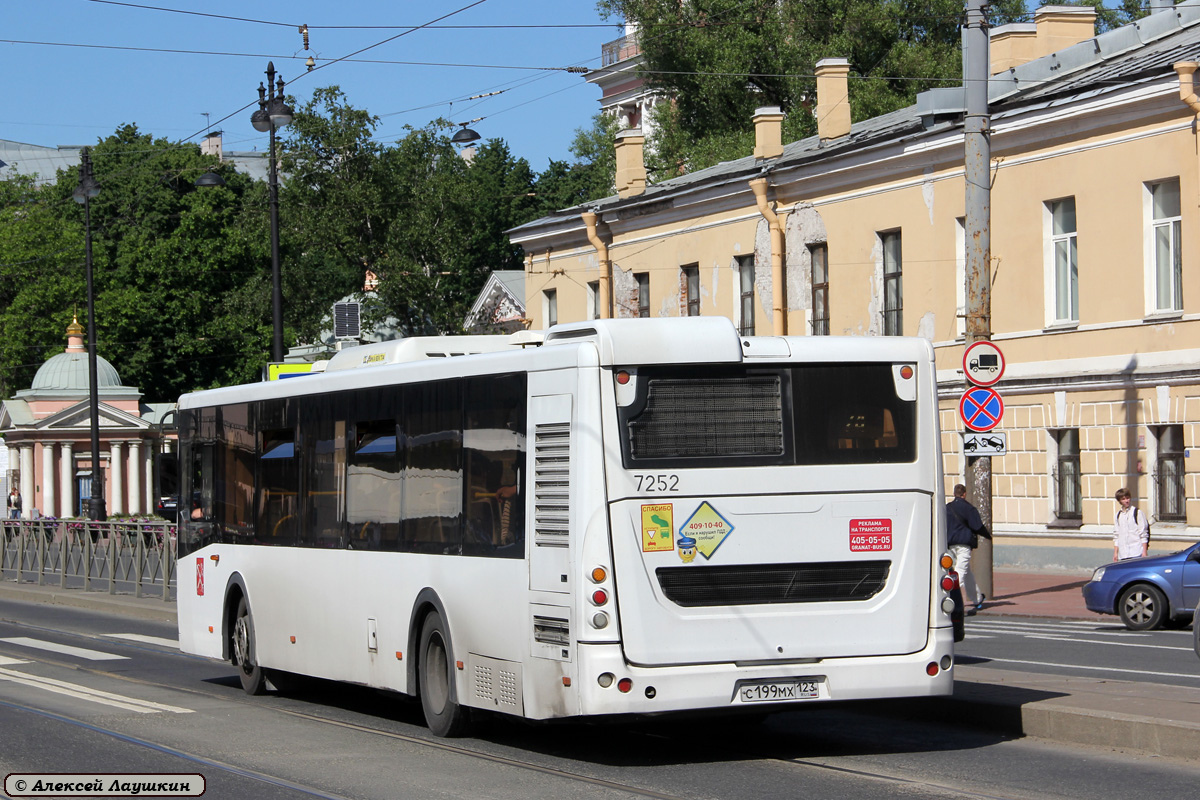 Санкт-Петербург, ЛиАЗ-5292.30 № 7252