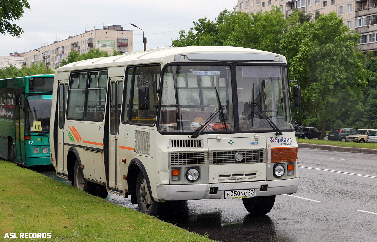 Ленинградская область, ПАЗ-32054 № 04124