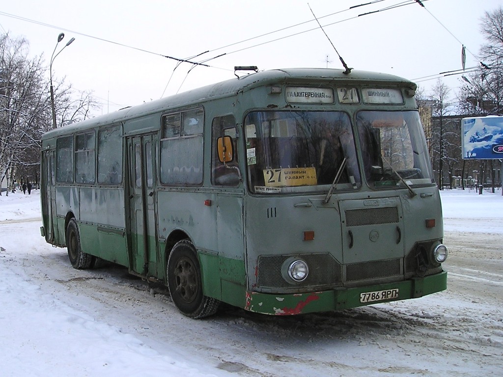 Ярославская область, ЛиАЗ-677М № 111