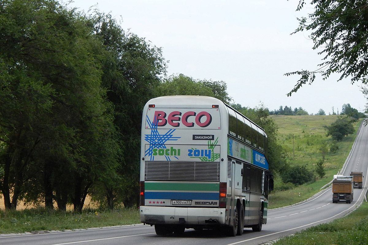 Belgorodi terület, Neoplan N122/3 Skyliner sz.: А 900 ЕА 31