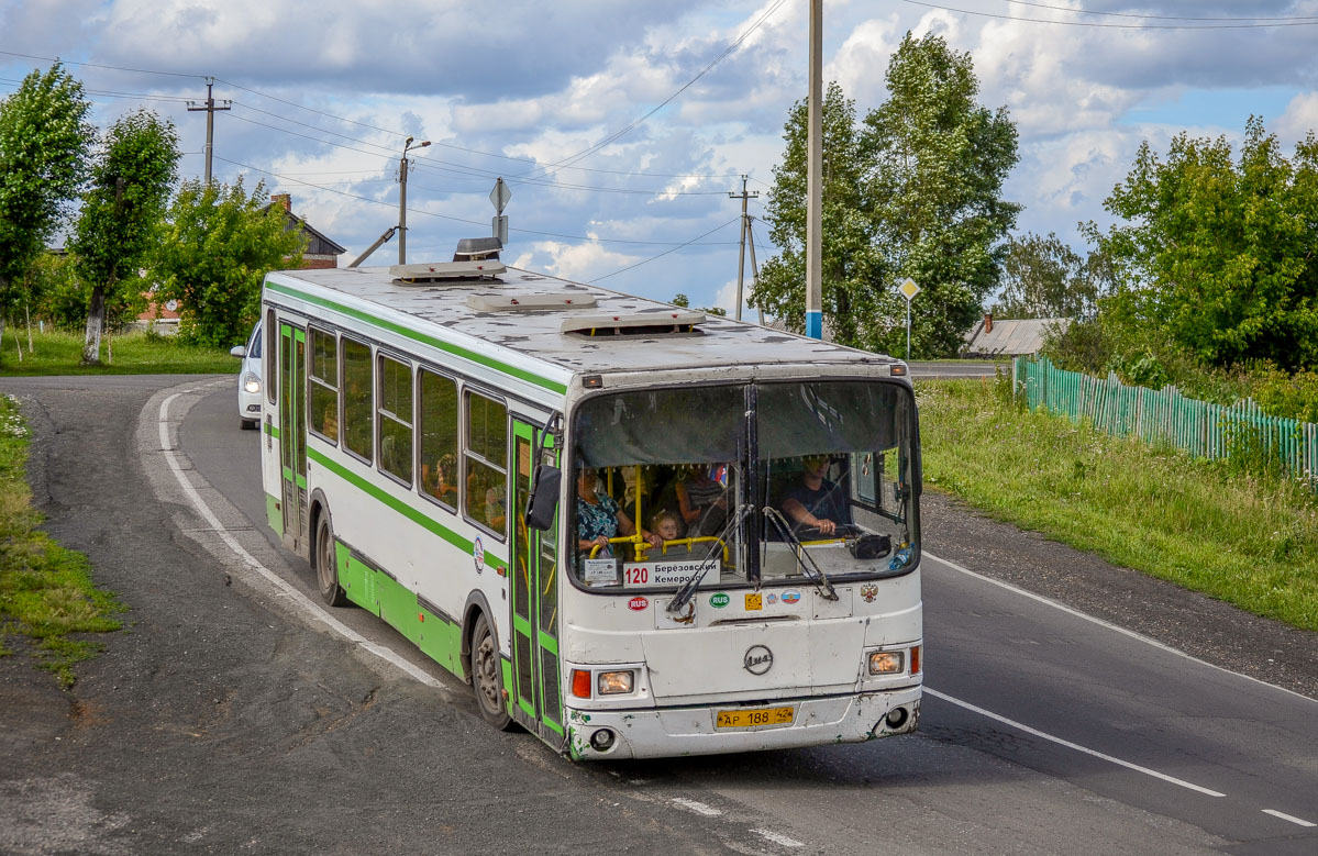 Кемеровская область - Кузбасс, ЛиАЗ-5256.36-01 № 42