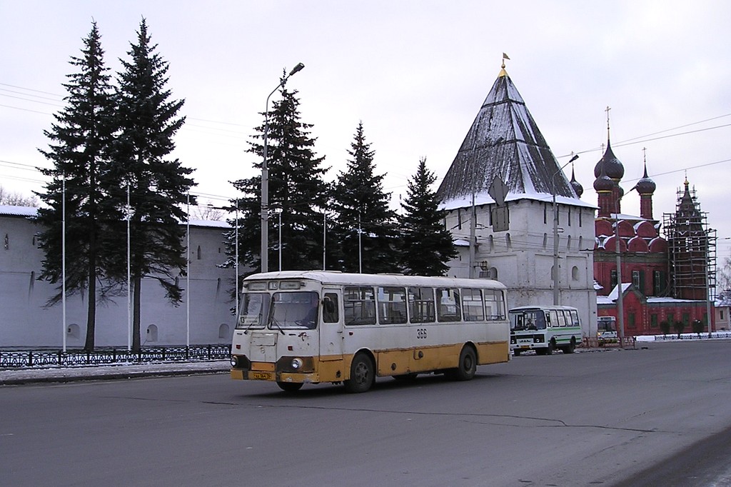 Ярославская область, ЛиАЗ-677М № 366