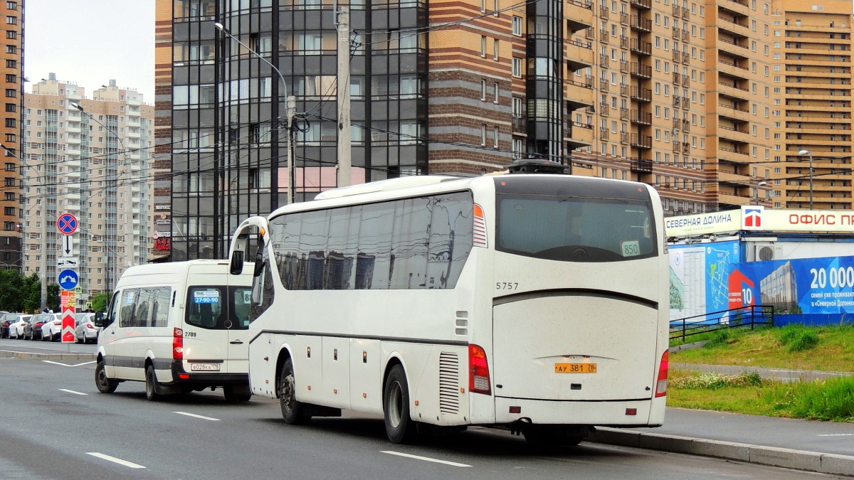 Санкт-Петербург, Yutong ZK6119HA № n757