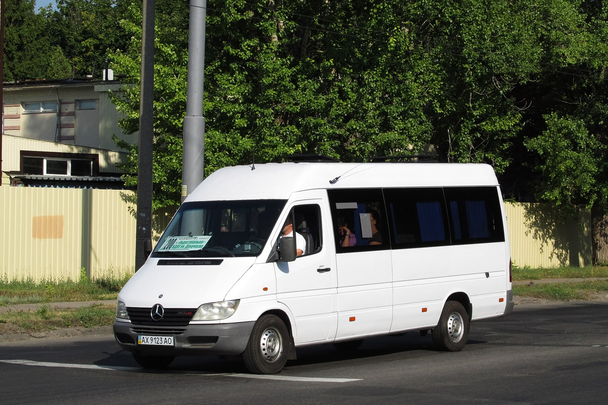 Харьковская область, Mercedes-Benz Sprinter W903 311CDI № AX 9123 AO