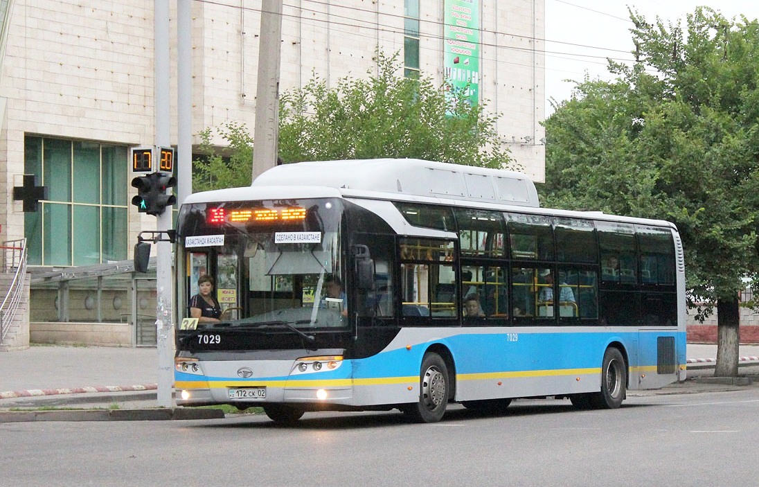 Алматы, Guilin Daewoo GDW6126CNG (СемАЗ) № 7029