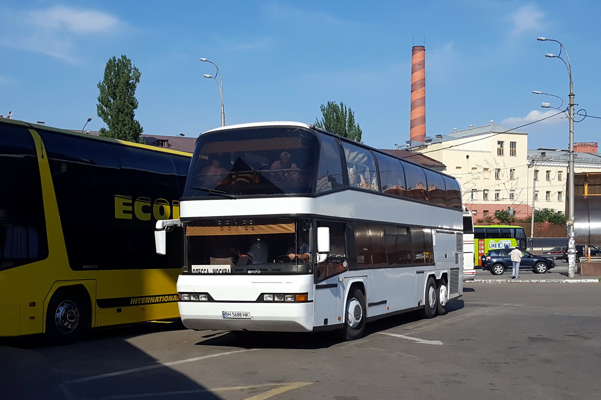 Одесская область, Neoplan N122/3 Skyliner № BH 5688 HK