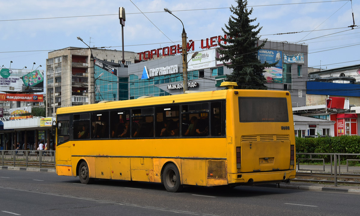 Тверская область, ЛиАЗ-5256.33-01 (ГолАЗ) № АК 396 69