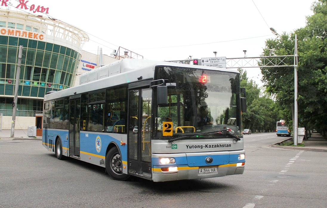 Алматы, Yutong ZK6120HGM № 046