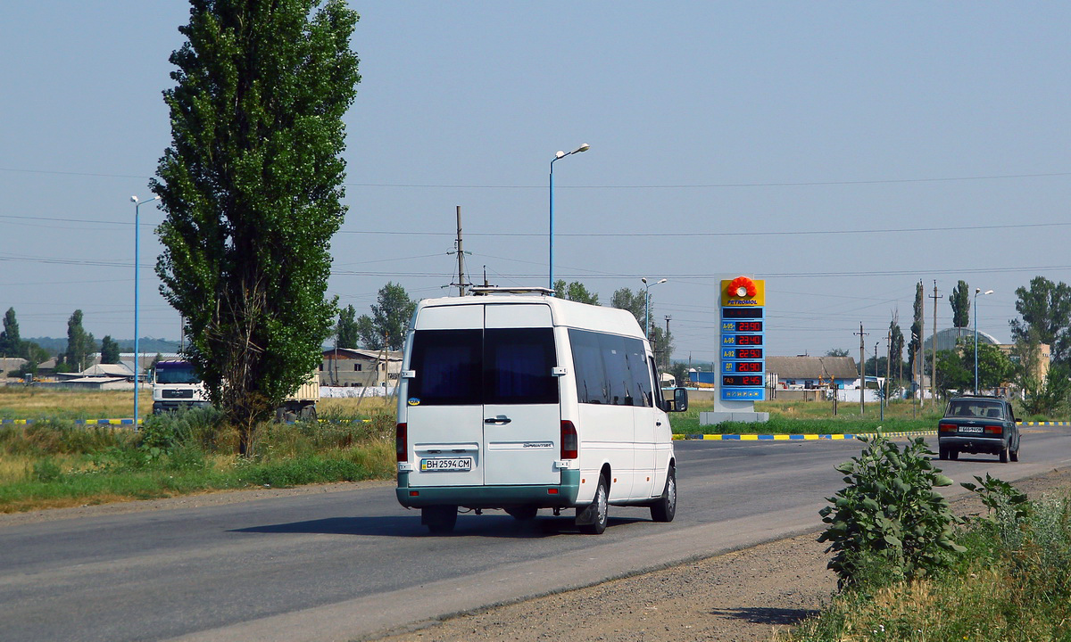 Odessa region, Mercedes-Benz Sprinter W903 312D sz.: BH 2594 CM