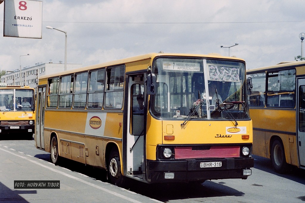 Hungary, Ikarus 260.32 # BHR-316