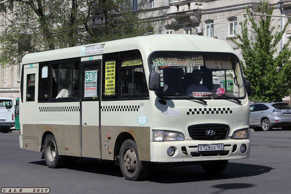 Ростовская область, Hyundai County SWB C08 (РЗГА) № 002253