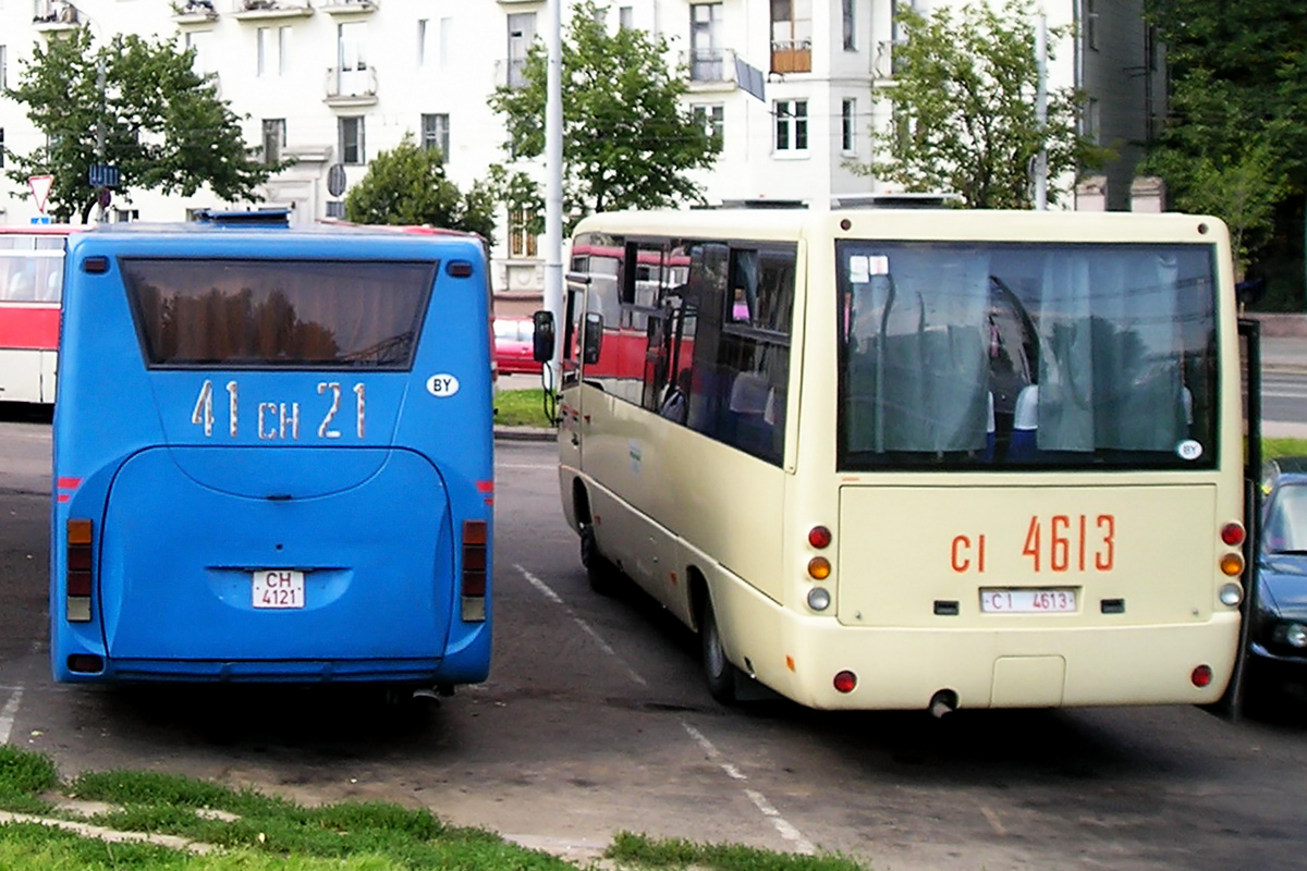 Obwód grodzieński, MARZ-42191-01 Nr 010061; Obwód grodzieński, MAZ-256.170 Nr 021885