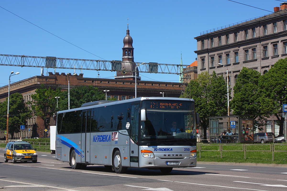 Латвия, Setra S415UL № 250