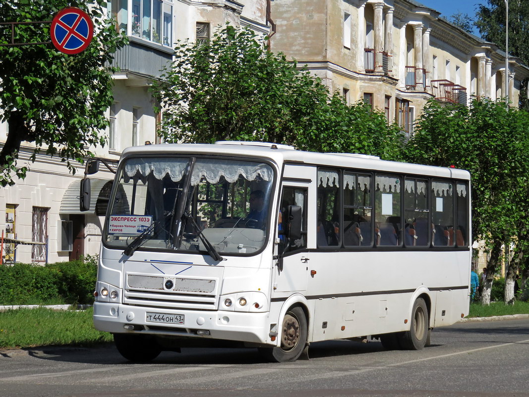 Кировская область, ПАЗ-320412-05 № Т 444 ОН 43