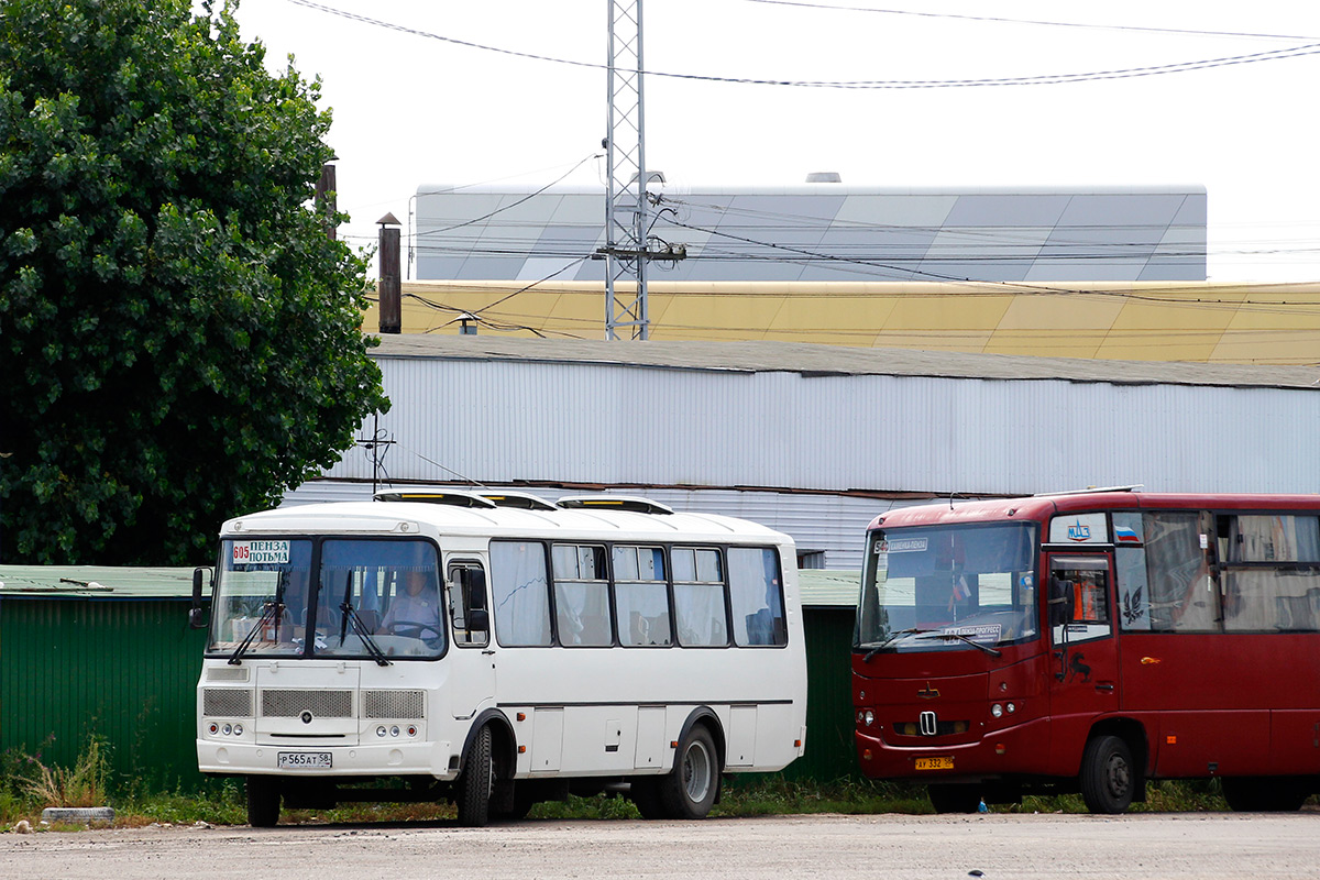 Пензенский автовокзал. Пенза Лопатино автобус. АТ 565 42.