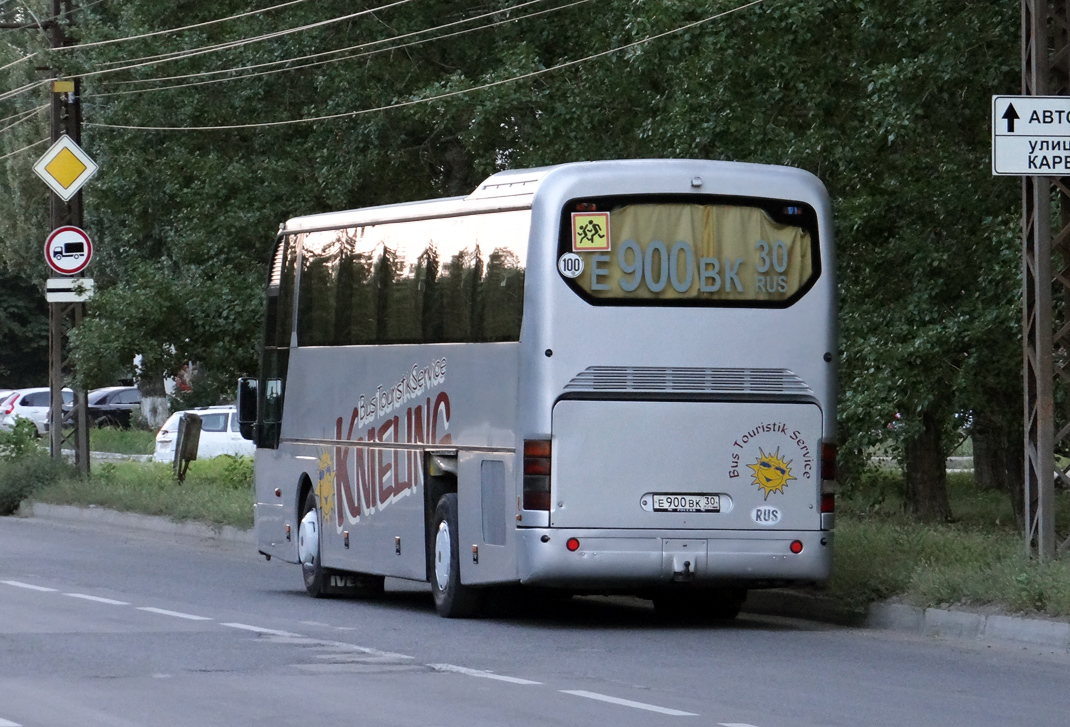 Самарская область, Neoplan N316SHD Euroliner № Е 900 ВК 30