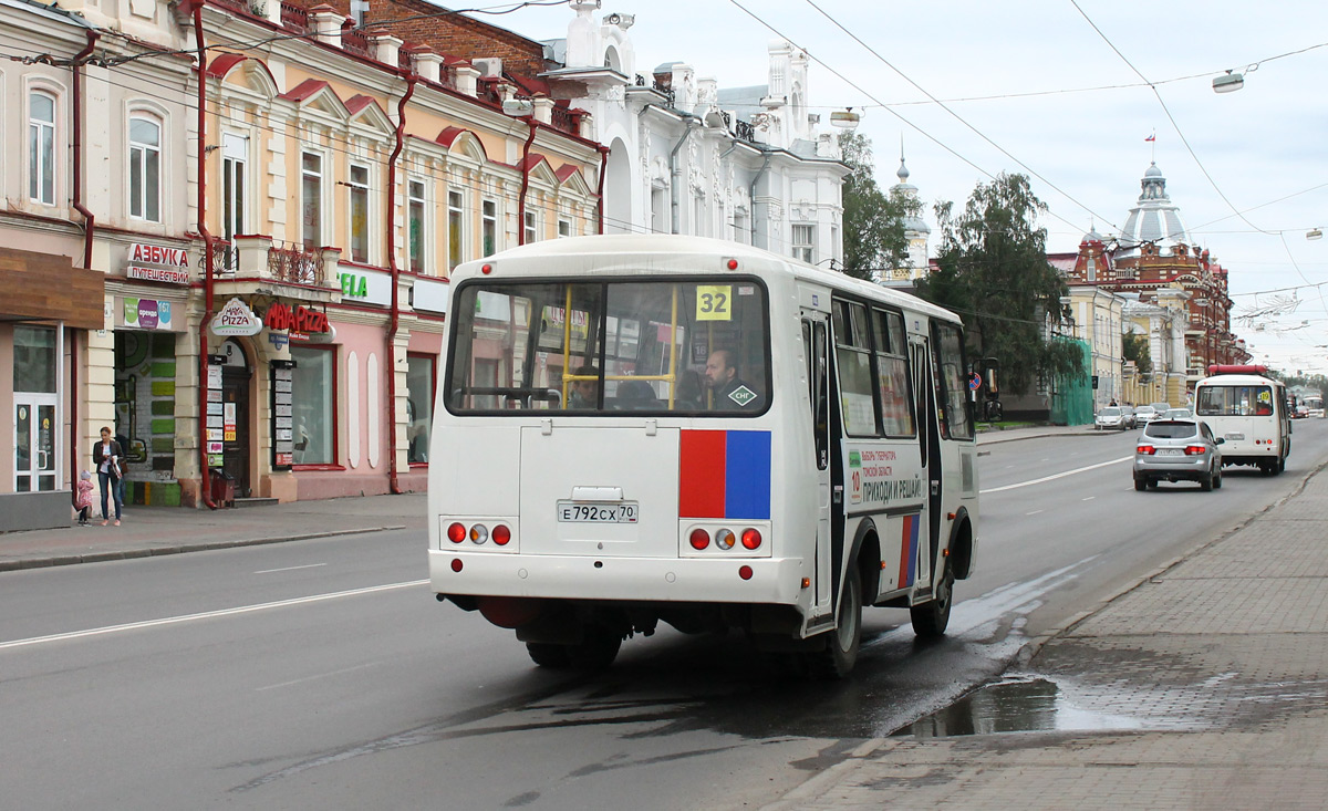 Томская область, ПАЗ-32054 № Е 792 СХ 70