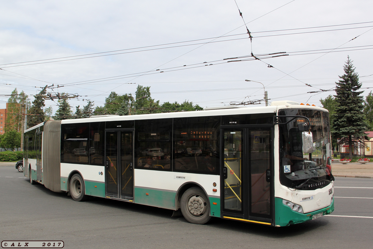 Szentpétervár, Volgabus-6271.00 sz.: 5454