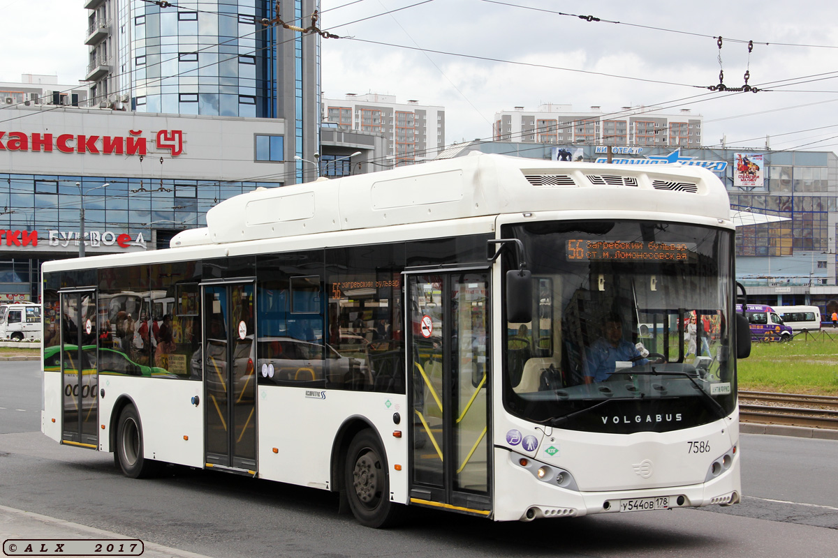 Szentpétervár, Volgabus-5270.G2 (CNG) sz.: 7586